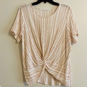 Twist tie tshirt size M